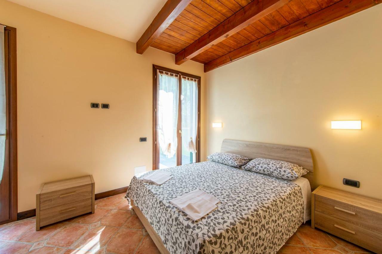 Appartamenti Arco Antico San Bartolomeo Al Mare Eksteriør bilde